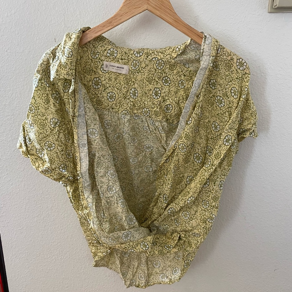 Lucky Brand Women's Short Sleeve Surplice Button Down Blouse